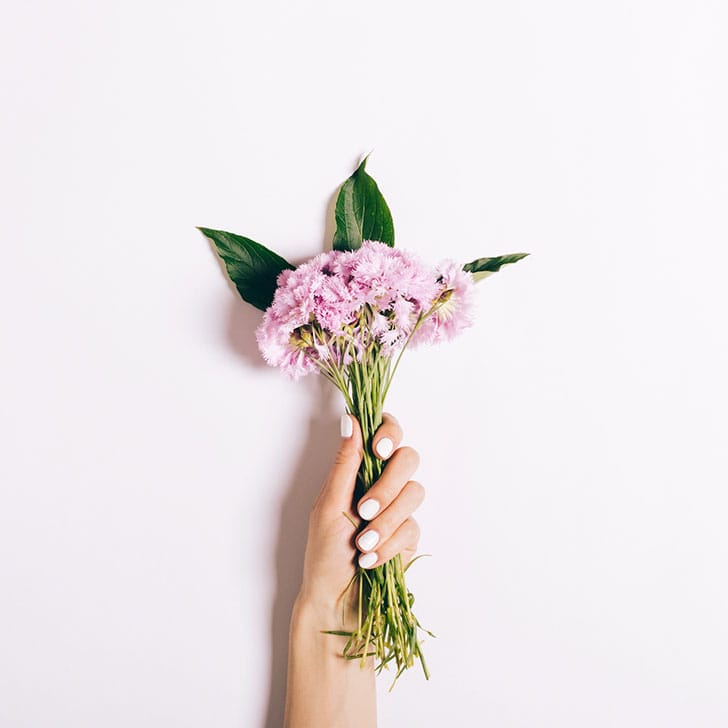 Вопрос: нужно ли оставлять чаевые за маникюр? - letu.ru