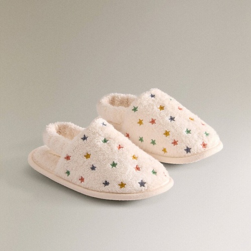 ZARA HOME Махровые тапочки для ванной со звездным принтом, Махровые тапочки для ванной со звездным принтом
ZARA HOME Махровые тапочки для ванной со звездным принтом, Махровые тапочки для ванной со звездным принтом