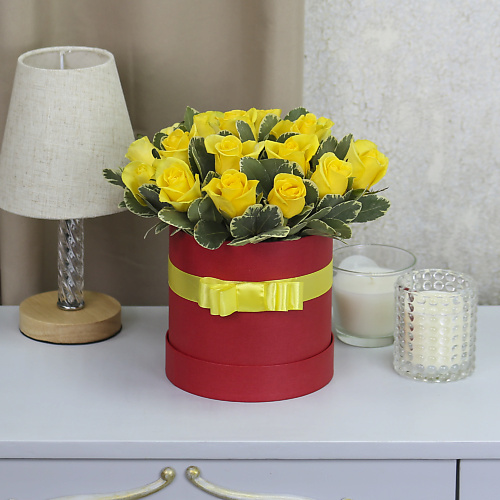 FLORPRO 19 желтых роз "Пени Лейн" в шляпной коробке, 19 желтых роз "Пени Лейн" в шляпной коробке
FLORPRO 19 желтых роз "Пени Лейн" в шляпной коробке, 19 желтых роз "Пени Лейн" в шляпной коробке