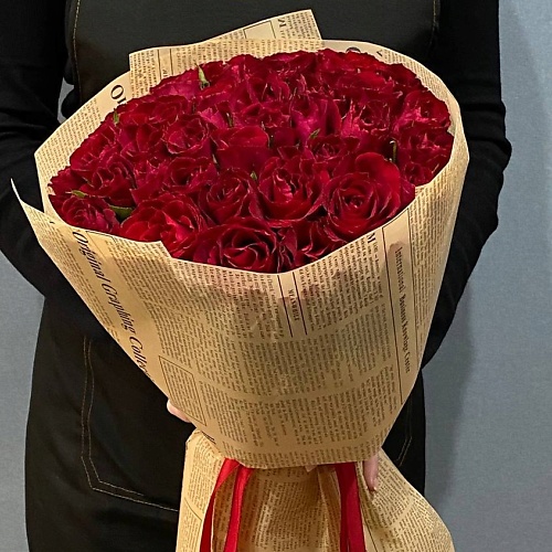 АЗАЛИЯ FLOWER PUB Монобукет из 39 красных роз из Кении, Монобукет из 39 красных роз из Кении
АЗАЛИЯ FLOWER PUB Монобукет из 39 красных роз из Кении, Монобукет из 39 красных роз из Кении
