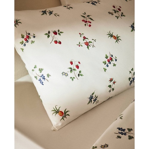 ZARA HOME Наволочка с фруктовым принтом 45 x 155, Наволочка с фруктовым принтом 45 x 155
ZARA HOME Наволочка с фруктовым принтом 45 x 155, Наволочка с фруктовым принтом 45 x 155