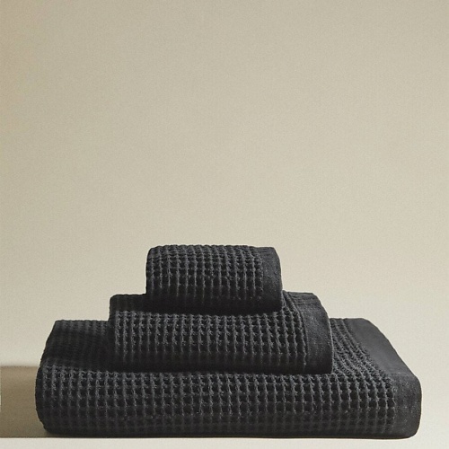 ZARA HOME Хлопковое банное полотенце вафельной вязки 90 x 150, Хлопковое банное полотенце вафельной вязки 90 x 150
ZARA HOME Хлопковое банное полотенце вафельной вязки 90 x 150, Хлопковое банное полотенце вафельной вязки 90 x 150