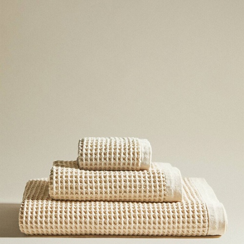 ZARA HOME Хлопковое банное полотенце вафельной вязки 30 x 50, Хлопковое банное полотенце вафельной вязки 30 x 50
ZARA HOME Хлопковое банное полотенце вафельной вязки 30 x 50, Хлопковое банное полотенце вафельной вязки 30 x 50