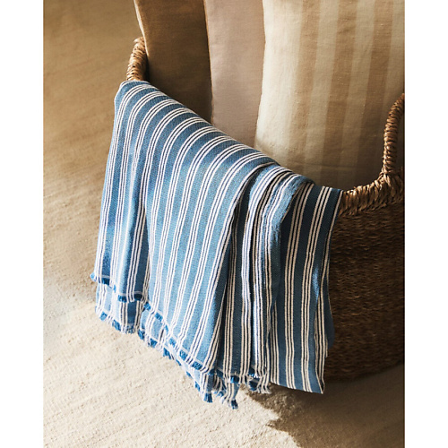 ZARA HOME Многофункциональное полосатое одеяло 140 x 190, Многофункциональное полосатое одеяло 140 x 190
ZARA HOME Многофункциональное полосатое одеяло 140 x 190, Многофункциональное полосатое одеяло 140 x 190