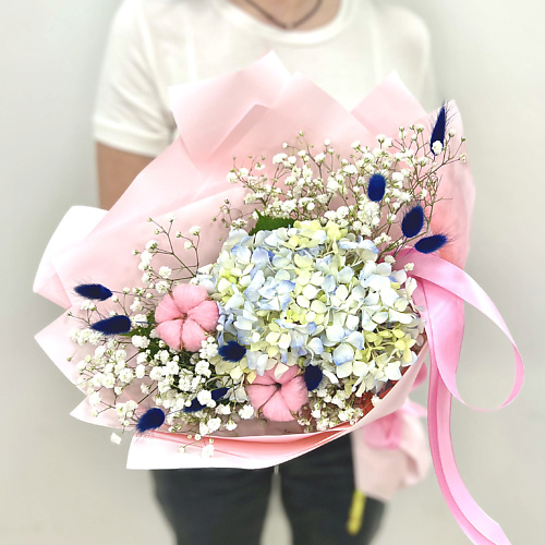 ЛЭТУАЛЬ FLOWERS Букет живых цветов из гортензии, гипсофилы, хлопка и лагуруса, Букет живых цветов из гортензии, гипсофилы, хлопка и лагуруса
ЛЭТУАЛЬ FLOWERS Букет живых цветов из гортензии, гипсофилы, хлопка и лагуруса, Букет живых цветов из гортензии, гипсофилы, хлопка и лагуруса