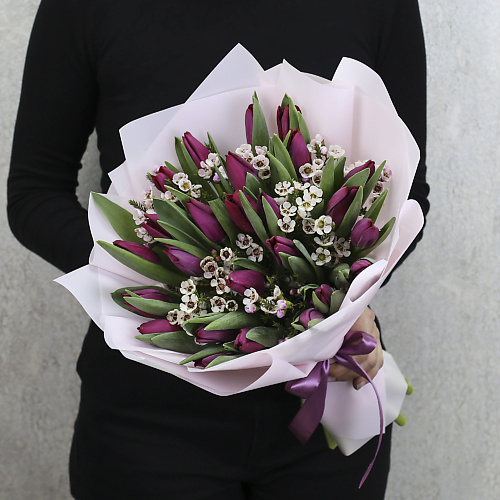 FLORPRO Букет из 25 красных тюльпанов с зеленью в упаковке, Букет из 25 красных тюльпанов с зеленью в упаковке
FLORPRO Букет из 25 красных тюльпанов с зеленью в упаковке, Букет из 25 красных тюльпанов с зеленью в упаковке