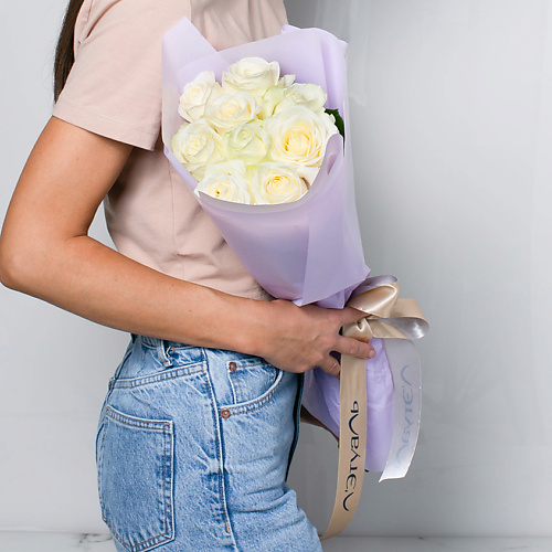 ЛЭТУАЛЬ FLOWERS Букет из белоснежных роз 9 шт. (40 см), Букет из белоснежных роз 9 шт. (40 см)
ЛЭТУАЛЬ FLOWERS Букет из белоснежных роз 9 шт. (40 см), Букет из белоснежных роз 9 шт. (40 см)