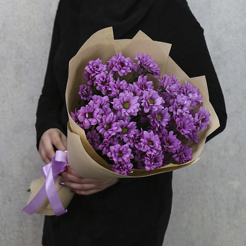 FLORPRO 7 нежно-сиреневых кустовых хризантем в крафте "Мишель", 7 нежно-сиреневых кустовых хризантем в крафте "Мишель"
FLORPRO 7 нежно-сиреневых кустовых хризантем в крафте "Мишель", 7 нежно-сиреневых кустовых хризантем в крафте "Мишель"