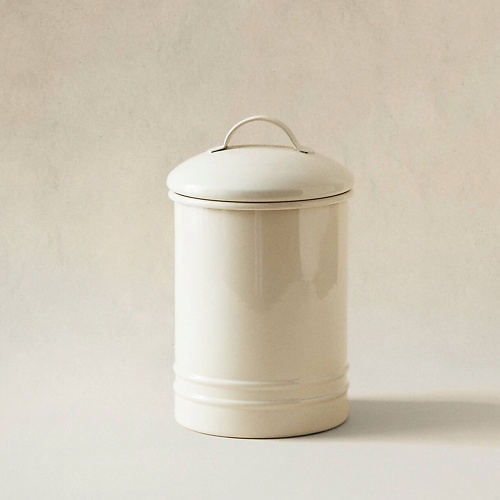 ZARA HOME Цилиндрическая банка из лакированного металла 13.7 x 13.7 x 22.5, Цилиндрическая банка из лакированного металла 13.7 x 13.7 x 22.5
ZARA HOME Цилиндрическая банка из лакированного металла 13.7 x 13.7 x 22.5, Цилиндрическая банка из лакированного металла 13.7 x 13.7 x 22.5