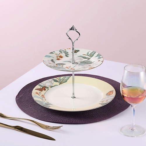 ARYA HOME COLLECTION Двухъярусное блюдо сервировки из костяного фарфора Blossom 1.0, Двухъярусное блюдо сервировки из костяного фарфора Blossom
ARYA HOME COLLECTION Двухъярусное блюдо сервировки из костяного фарфора Blossom 1.0, Двухъярусное блюдо сервировки из костяного фарфора Blossom