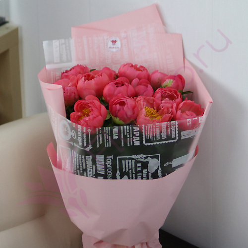 FLORPRO 15 коралловых пионов в дизайнерской упаковке, 15 коралловых пионов в дизайнерской упаковке
FLORPRO 15 коралловых пионов в дизайнерской упаковке, 15 коралловых пионов в дизайнерской упаковке