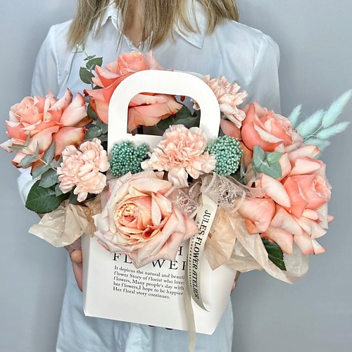 JULES FLOWER ATELIER « Персиковый шейк» Цветы в коробке, « Персиковый шейк» Цветы в коробке
JULES FLOWER ATELIER « Персиковый шейк» Цветы в коробке, « Персиковый шейк» Цветы в коробке