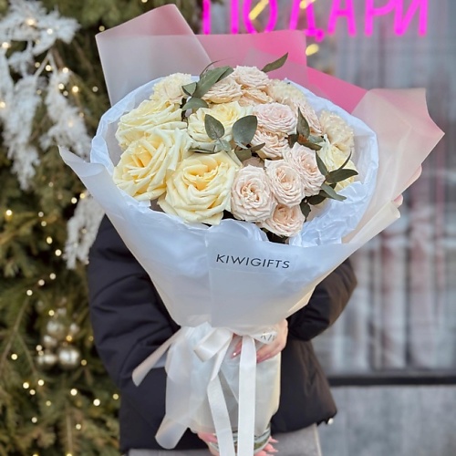 KIWIGIFTS Букет цветов живые Розы, Гвоздики, Эвкалипт, Букет цветов живые Розы, Гвоздики, Эвкалипт
KIWIGIFTS Букет цветов живые Розы, Гвоздики, Эвкалипт, Букет цветов живые Розы, Гвоздики, Эвкалипт