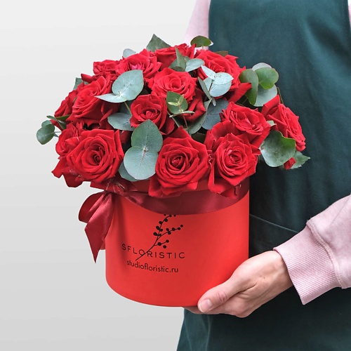 STUDIO FLORISTIC Композиция из 21 Розы с эвкалиптом «Диона», Композиция из 21 Розы с эвкалиптом «Диона»
STUDIO FLORISTIC Композиция из 21 Розы с эвкалиптом «Диона», Композиция из 21 Розы с эвкалиптом «Диона»