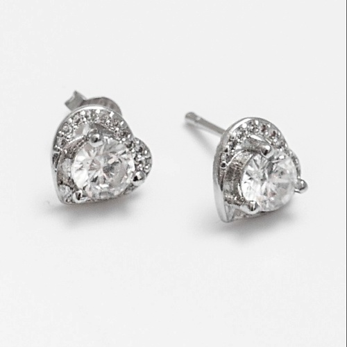 SHINE & BEAUTY Серьги-гвоздики покрытые серебром с кристаллами Swarovski, Серьги-гвоздики покрытые серебром с кристаллами Swarovski
SHINE & BEAUTY Серьги-гвоздики покрытые серебром с кристаллами Swarovski, Серьги-гвоздики покрытые серебром с кристаллами Swarovski
