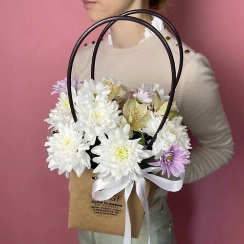 GLOW FLOWERS Сумочка с хризантемой и альстромерией, Сумочка с хризантемой и альстромерией
GLOW FLOWERS Сумочка с хризантемой и альстромерией, Сумочка с хризантемой и альстромерией