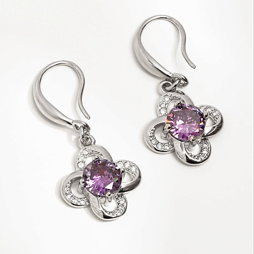 SHINE & BEAUTY Серьги покрытые серебром с кристаллами Swarovski, Серьги покрытые серебром с кристаллами Swarovski
SHINE & BEAUTY Серьги покрытые серебром с кристаллами Swarovski, Серьги покрытые серебром с кристаллами Swarovski