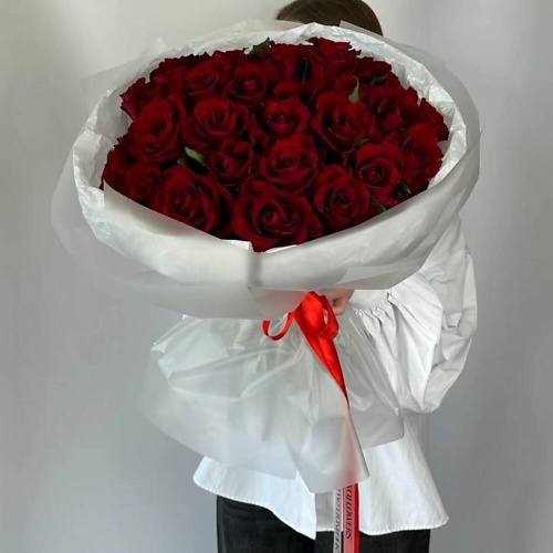 VLSHBN FLOWERS STATE Монобукет из 31 красной розы в оформлении, Монобукет из 31 красной розы в оформлении
VLSHBN FLOWERS STATE Монобукет из 31 красной розы в оформлении, Монобукет из 31 красной розы в оформлении