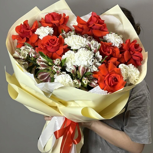 VLSHBN FLOWERS STATE Авторский букет с красными розами, альстромерия, белые гвоздики, Авторский букет с красными розами, альстромерия, белые гвоздики
VLSHBN FLOWERS STATE Авторский букет с красными розами, альстромерия, белые гвоздики, Авторский букет с красными розами, альстромерия, белые гвоздики