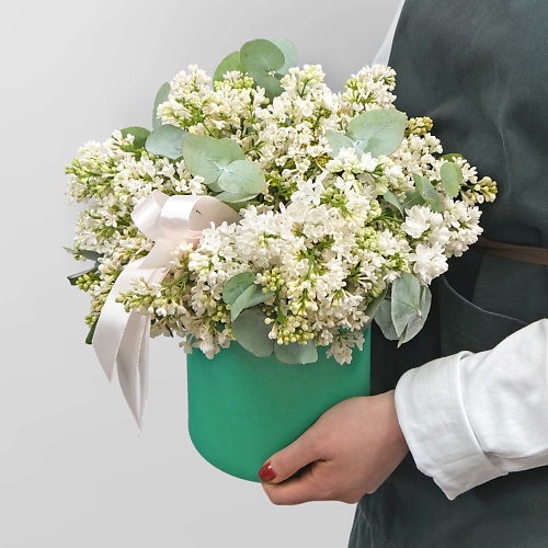 STUDIO FLORISTIC Композиция из Сирени «Женский каприз» с эвкалиптом, Композиция из Сирени «Женский каприз» с эвкалиптом
STUDIO FLORISTIC Композиция из Сирени «Женский каприз» с эвкалиптом, Композиция из Сирени «Женский каприз» с эвкалиптом
