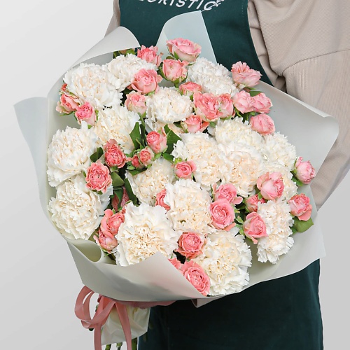 STUDIO FLORISTIC Букет из кустовых Роз и Диантуса «Светлый аромат», Букет из кустовых Роз и Диантуса «Светлый аромат»
STUDIO FLORISTIC Букет из кустовых Роз и Диантуса «Светлый аромат», Букет из кустовых Роз и Диантуса «Светлый аромат»