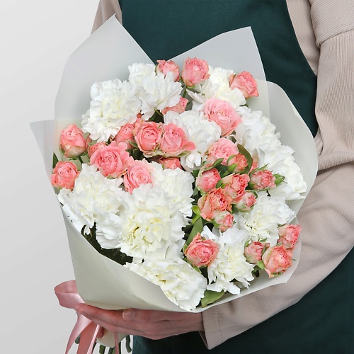 STUDIO FLORISTIC Букет из кустовых Роз и Диантуса «Белый шелк», Букет из кустовых Роз и Диантуса «Белый шелк»
STUDIO FLORISTIC Букет из кустовых Роз и Диантуса «Белый шелк», Букет из кустовых Роз и Диантуса «Белый шелк»