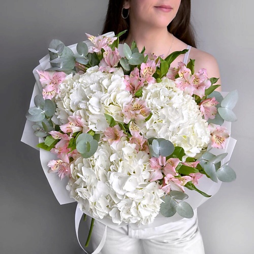 VIBE СТУДИЯ ЦВЕТОВ И ПОДАРКОВ Нежный букет белая гортензия, альстромерия и эвкалипт, Нежный букет белая гортензия, альстромерия и эвкалипт
VIBE СТУДИЯ ЦВЕТОВ И ПОДАРКОВ Нежный букет белая гортензия, альстромерия и эвкалипт, Нежный букет белая гортензия, альстромерия и эвкалипт