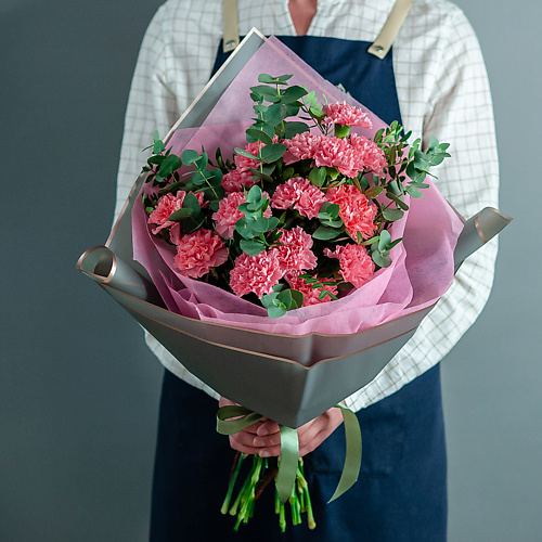 ЦВЕТНИК ЦВЕТЫ И ПОДАРКИ Стильный букет розовых диантусов с эвкалиптом, Стильный букет розовых диантусов с эвкалиптом
ЦВЕТНИК ЦВЕТЫ И ПОДАРКИ Стильный букет розовых диантусов с эвкалиптом, Стильный букет розовых диантусов с эвкалиптом