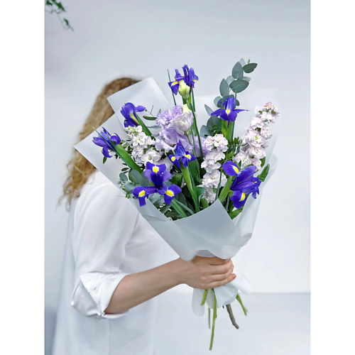 MAMOKA FLOWER STUDIO Лавандовый букет живых цветов с ирисами, эустомой и маттиолой., Лавандовый букет живых цветов с ирисами, эустомой и маттиолой.
MAMOKA FLOWER STUDIO Лавандовый букет живых цветов с ирисами, эустомой и маттиолой., Лавандовый букет живых цветов с ирисами, эустомой и маттиолой.