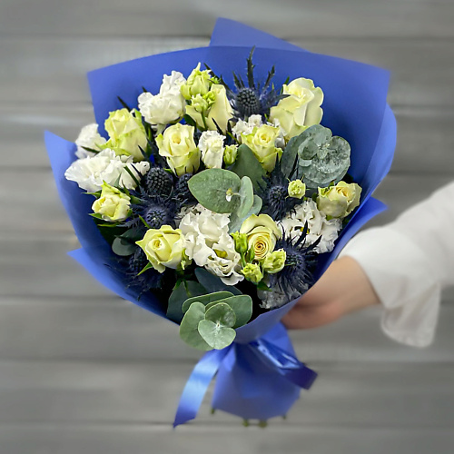 БУКЕТ МАРКЕТ ДАРИТЕ С УДОВОЛЬСТВИЕМ Букет из роз, лизиантусов и эрингиума, Букет из роз, лизиантусов и эрингиума
БУКЕТ МАРКЕТ ДАРИТЕ С УДОВОЛЬСТВИЕМ Букет из роз, лизиантусов и эрингиума, Букет из роз, лизиантусов и эрингиума