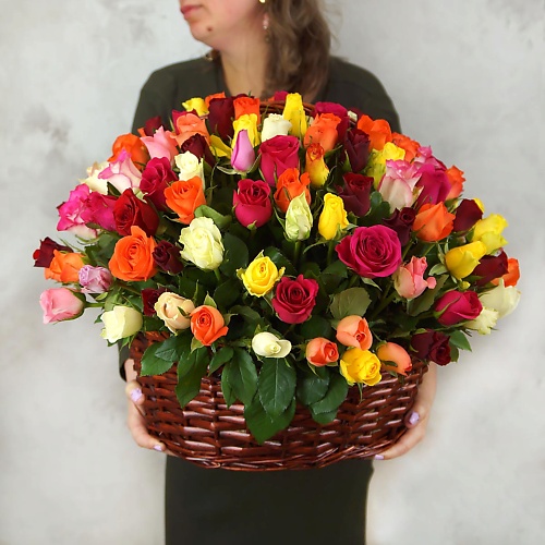 БУКЕТ МАРКЕТ ДАРИТЕ С УДОВОЛЬСТВИЕМ 161 разноцветная роза в корзине, Кения, 161 разноцветная роза в корзине, Кения
БУКЕТ МАРКЕТ ДАРИТЕ С УДОВОЛЬСТВИЕМ 161 разноцветная роза в корзине, Кения, 161 разноцветная роза в корзине, Кения