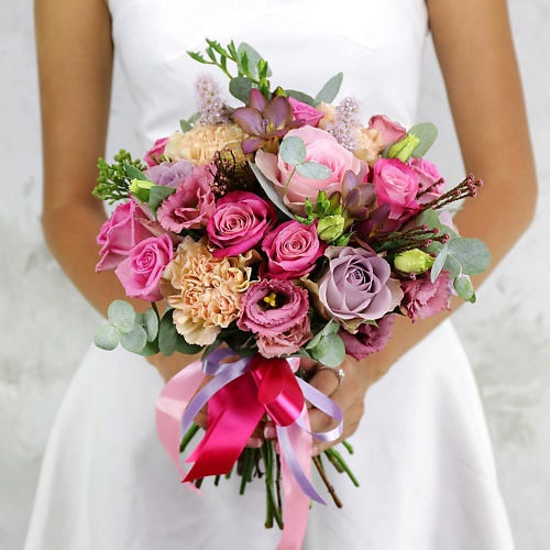 БУКЕТ МАРКЕТ ДАРИТЕ С УДОВОЛЬСТВИЕМ Букет из роз, фрезий, капса и гвоздик, Букет из роз, фрезий, капса и гвоздик
БУКЕТ МАРКЕТ ДАРИТЕ С УДОВОЛЬСТВИЕМ Букет из роз, фрезий, капса и гвоздик, Букет из роз, фрезий, капса и гвоздик