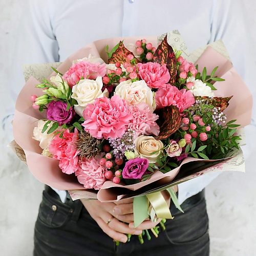 БУКЕТ МАРКЕТ ДАРИТЕ С УДОВОЛЬСТВИЕМ Букет из гвоздик, роз, гиперикума и зелени, Букет из гвоздик, роз, гиперикума и зелени
БУКЕТ МАРКЕТ ДАРИТЕ С УДОВОЛЬСТВИЕМ Букет из гвоздик, роз, гиперикума и зелени, Букет из гвоздик, роз, гиперикума и зелени