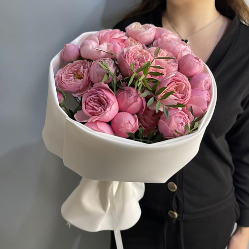 CHALET GREEN Букет из 5 кустовых роз Сильва Пинк, Букет из 5 кустовых роз Сильва Пинк
CHALET GREEN Букет из 5 кустовых роз Сильва Пинк, Букет из 5 кустовых роз Сильва Пинк