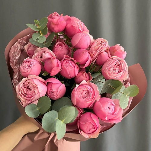 CHALET GREEN Монобукет с розовой малиновой кустовой пион розой «Ягодки midi», Монобукет с розовой малиновой кустовой пион розой «Ягодки midi»
CHALET GREEN Монобукет с розовой малиновой кустовой пион розой «Ягодки midi», Монобукет с розовой малиновой кустовой пион розой «Ягодки midi»