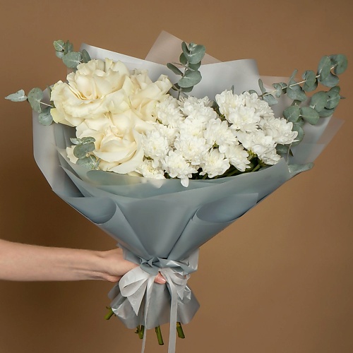 ЦВЕТОВИК Букет цветов из белой розы и хризантемы в коробке-переноске, Букет цветов из белой розы и хризантемы в коробке-переноске
ЦВЕТОВИК Букет цветов из белой розы и хризантемы в коробке-переноске, Букет цветов из белой розы и хризантемы в коробке-переноске