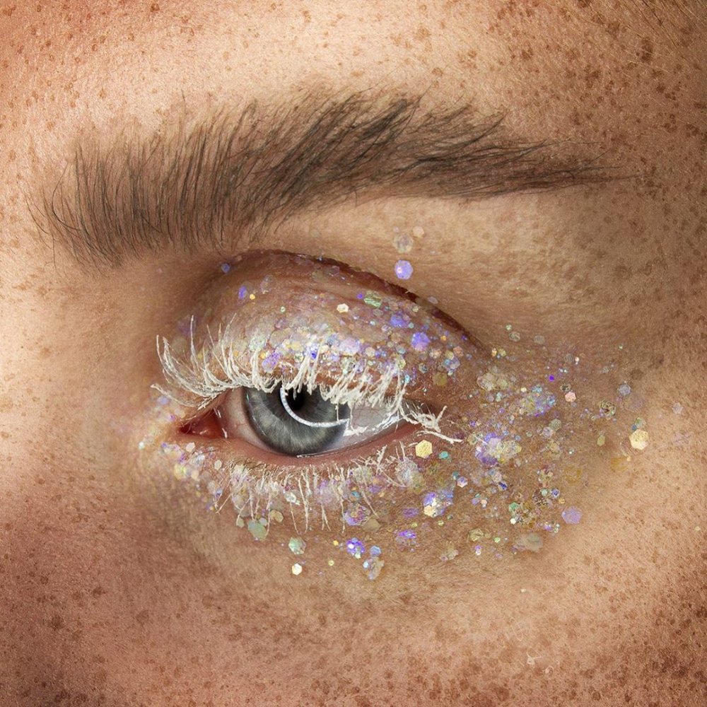 Ладони бога. Уютного вечера картинки красивые необычные анимации. Pink couple 2. Pink couple wedding. Северное сияние на байкале.