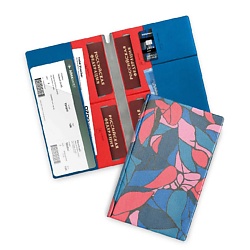 Семейный туристический органайзер с принтом на обложке