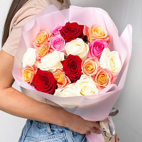 цветы лэтуаль flowers букет из разноцветных роз 15 шт 40 см Букет живых цветов ЛЭТУАЛЬ FLOWERS Букет из разноцветных роз 19 шт. (40 см)