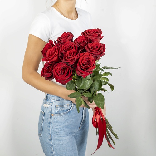 цена Букет живых цветов ЛЭТУАЛЬ FLOWERS Букет из высоких красных роз Эквадор 11 шт. (70 см)