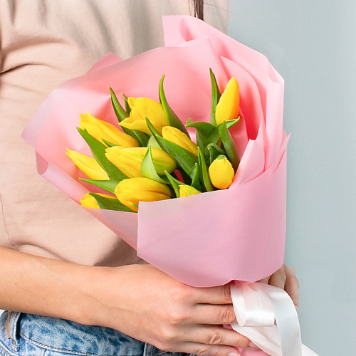ЛЭТУАЛЬ FLOWERS Букет из желтых тюльпанов 11 шт. лэтуаль flowers букет из разно ных тюльпанов 15 шт