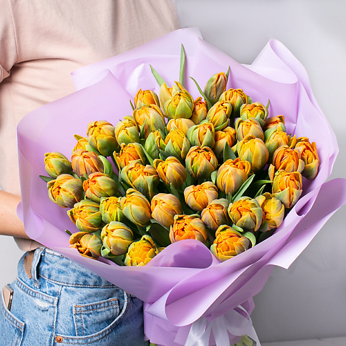 ЛЭТУАЛЬ FLOWERS Букет из оранжевых тюльпанов 51 шт. лэтуаль flowers букет из ромашек