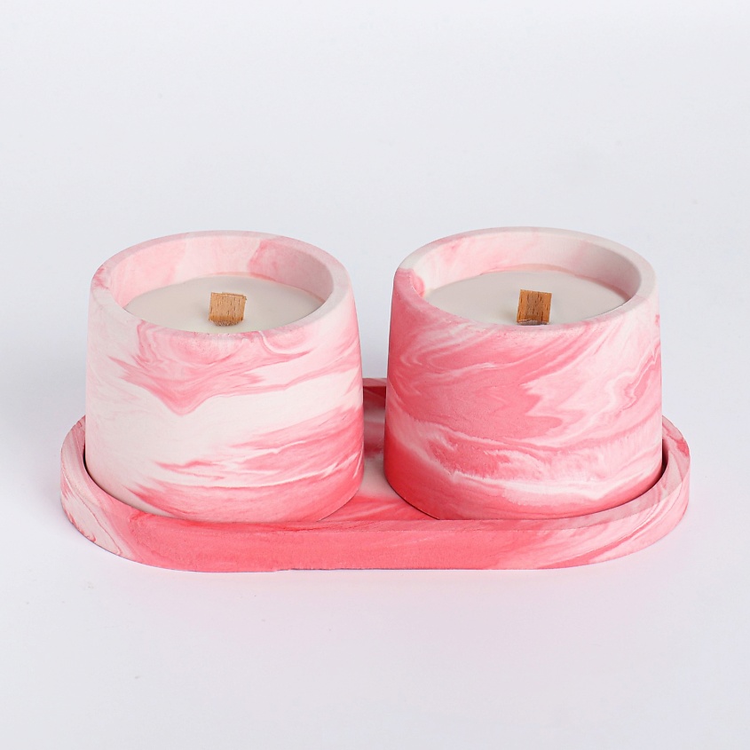 Изображение товара БОГАТСТВО АРОМАТА Свечи в бетоне на подставке "Лофт", соевый воск, деревянный фитиль, бело-розовая
