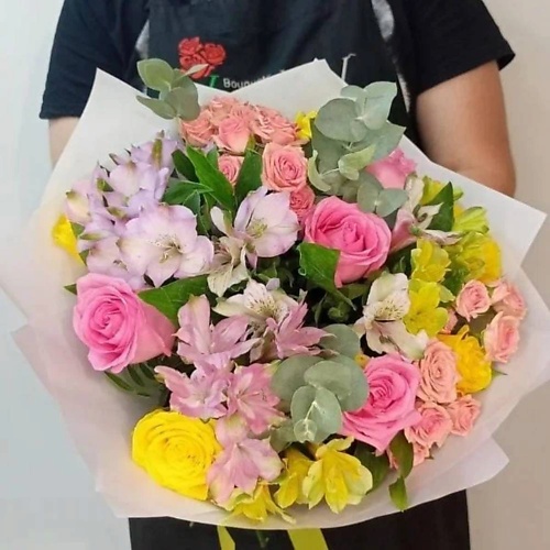 VORNIKOV BOUQUETS Букет с розами Весеннее чувство vornikov bouquets букет с розами талисман