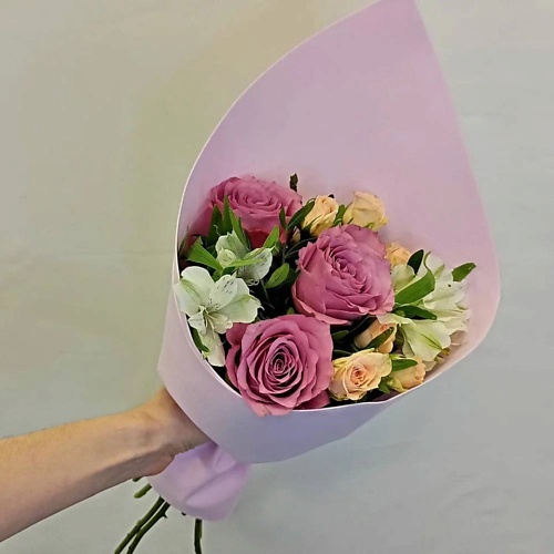 VORNIKOV BOUQUETS Букет с розами Магия vornikov bouquets ы в коробке очный вальс