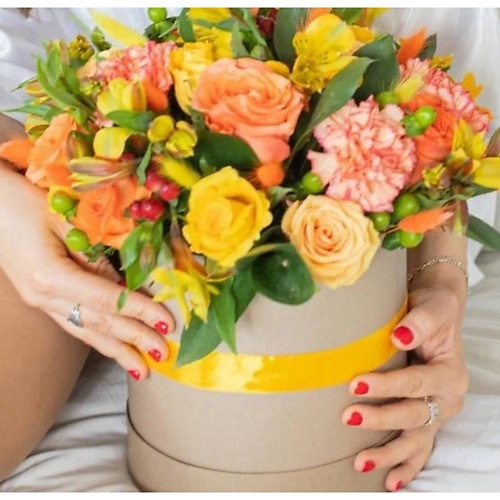 VORNIKOV BOUQUETS Коробка цветов Сюрприз сюрприз из шляпной коробки