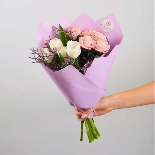 Букет живых цветов FLOWERY Букет Тюльпан + бомбастик S букет из 15 роз мадам бомбастик