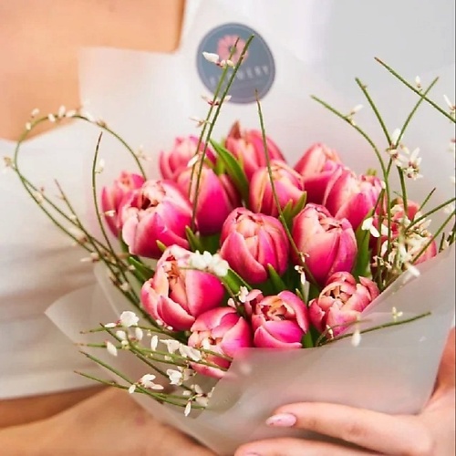 Букет живых цветов FLOWERY Букет Тюльпан + Гениста М букет живых цветов flowery букет цветочный закат s