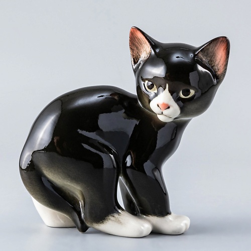 статуэтка кошка преданная фрейя Статуэтка ИМПЕРАТОРСКИЙ ФАРФОРОВЫЙ ЗАВОД Скульптура Кошка черная