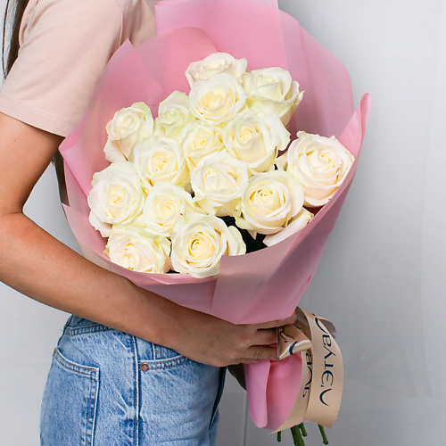 ЛЭТУАЛЬ FLOWERS Букет из белоснежных роз 15 шт. (40 см) лэтуаль flowers букет из белоснежных роз 21 шт 40 см